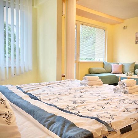Sunny Central Apartment With Tv & Wi-Fi Stara Sagora Exterior foto