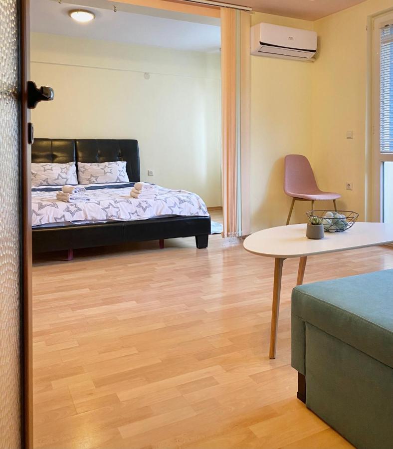 Sunny Central Apartment With Tv & Wi-Fi Stara Sagora Exterior foto